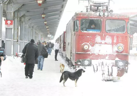 CFR Călători a anunţat restricţii pe 10 linii. Iată care sunt acestea