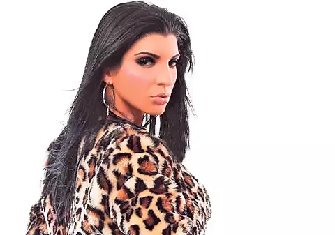 Andreea Tonciu, IMAGINE EROTICĂ la ceas de seară | FOTO