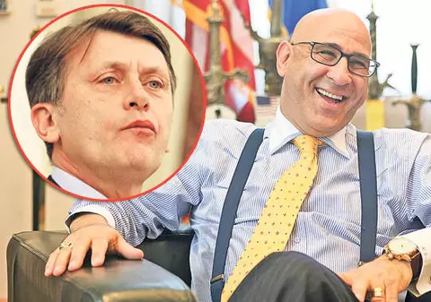 Crin Antonescu RĂMÂNE fără directorul de de campanie electorală! Vezi motivele pentru care fostul realizator tv a decis să plece din echipa preşedintelui PNL