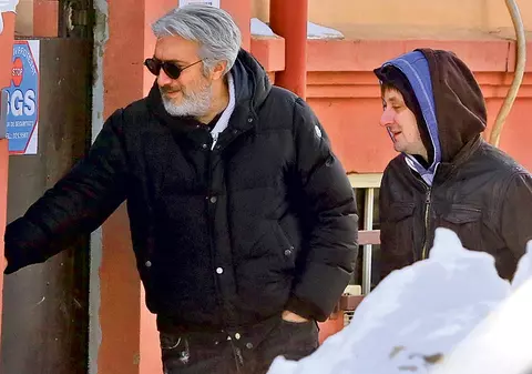 Prins la salon erotic, Octavian Strunilă recunoaşte: "Am avut treabă acolo, nu putem nega evidența"