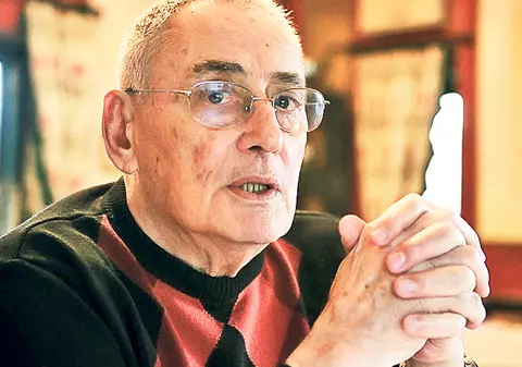 Horia Moculescu duce dorul gustoaselor floricele de porumb