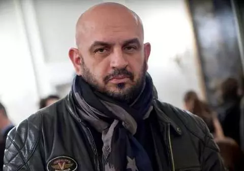 Alin Gălăţescu: "După două zile de stat pe Facebook, M-AM SIMŢIT MAI IDIOT decât credeam că sunt!"