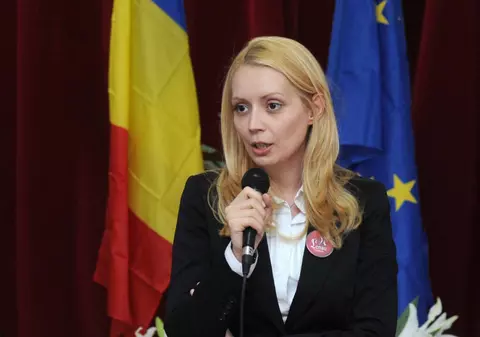 Cei mai activi europarlamentari ar putea rămâne acasă din toamnă! Află ce "leneşi" au şanse să ajungă din nou la Bruxelles!