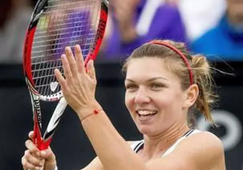 FINALĂ LA DOHA PENTRU SIMONA HALEP! Românca a trecut de Radwanska şi SE BATE cu Angelique Kerber PENTRU TROFEU