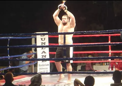 Fost campion la lupte greco-romane, TRIMIS ÎN JUDECATĂ! Iată CE ACUZAŢII I SE ADUC