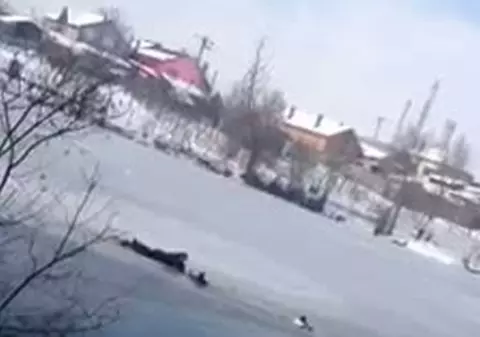 Scene dramatice în judeţul Dolj! Copii salvaţi de la înec de jandarmi | VIDEO
