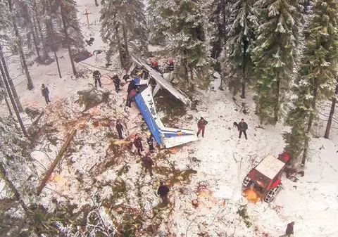 Răzvan Petrescu, copilotul avionului prăbuşit în Munţii Apuseni, SPUNE PRIMELE DETALII ALE DRAMEI