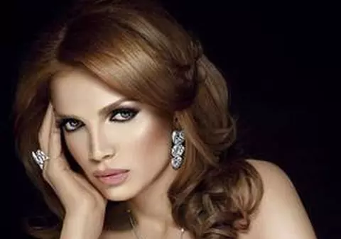 De 12 ani, CRISTINA SPĂTAR SE LUPTĂ CU O PROBLEMĂ DE SĂNĂTATE! Pastilele au adus-o aici: ''E CA O DRAMĂ''