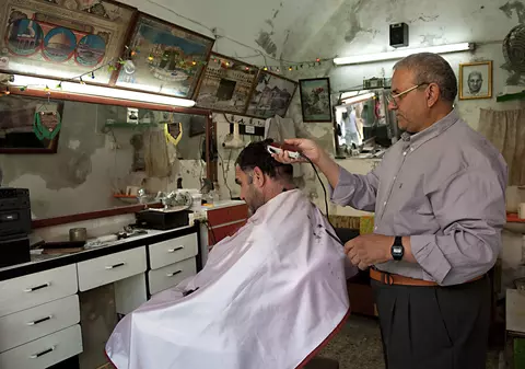 Google ajută antreprenorii „antici” să facă profit din lumea virtuală