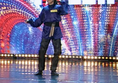 ROMÂNII AU TALENT | El este Jackie Chan de România! Vezi ce a făcut cu nunchuck-urile 