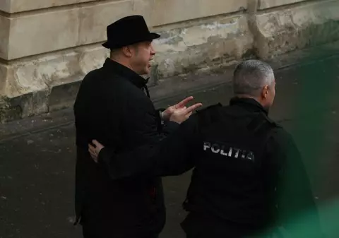 RUDEL OBREJA rămâne în ÎNCHISOARE!