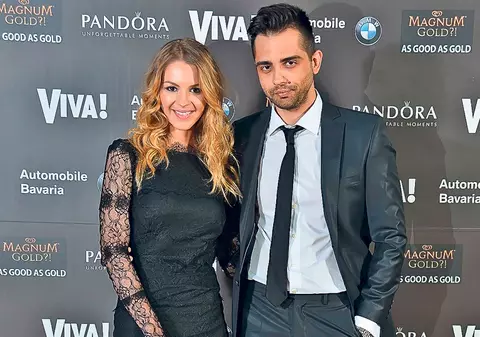 Frumuşeii din trupa Akcent s-au pus pe făcut copii