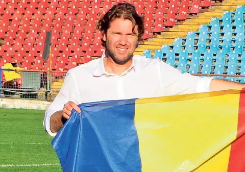 Florin Răducioiu, atacantul «Generaţiei de Aur», şi-a serbat ieri ziua de naştere!