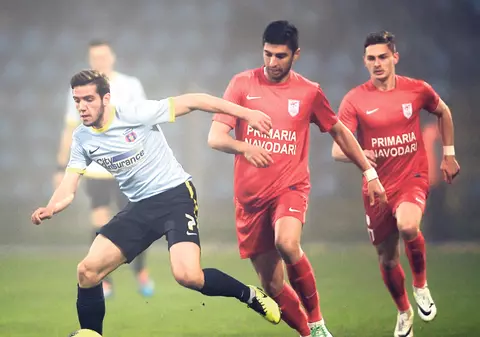 Campioni din ceaţă! Chipciu, Keşeru şi compania s-au impus la Constanţa, însă evoluţia lor a fost ineficientă şi fără culoare