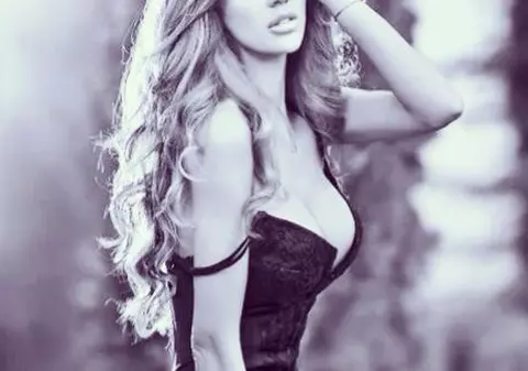 Bianca Drăguşanu, ÎN VACANŢĂ LA MARE înainte de DIVORŢ!