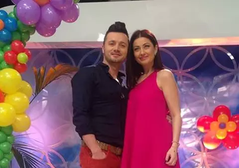 GABI CRISTEA şi iubitul ei, într-una dintre cele mai ROMANTICE IPOSTAZE!