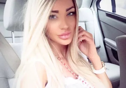 Bianca Drăguşanu face lumină în cazul leşinului. Vedeta A EXPLICAT PENTRU PRIMA OARĂ MOTIVELE SLĂBICIUNII SALE