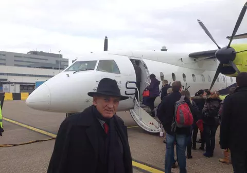 Cumperi bilete la concertul lui Gheorghe Zamfir? Poţi să câştigi un nai şi... tricouri