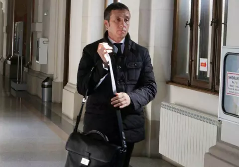 MM, lăsat de JUDECĂTORI CU INIMA LA GÂT. S-a AMÂNAT pronunţarea în cazul cererii de ELIBERARE