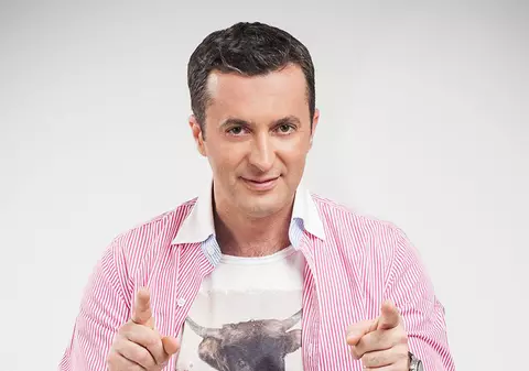 DEZBRĂCATU' de la CRONICA CÂRCOTAŞILOR, bun de plată! AMENDAT cu 1.600 de lei! 