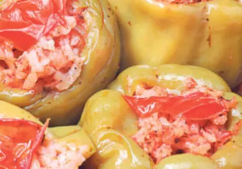 POSTUL PAŞTELUI | Reţetă de ardei umpluţi cu orez