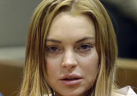 A RECUNOSCUT! Lindsay Lohan A VORBIT DESCHIS depre RELAŢIA CU UN BĂRBAT ÎNSURAT şi AVORT. Declaraţia este CUTREMURĂTOARE