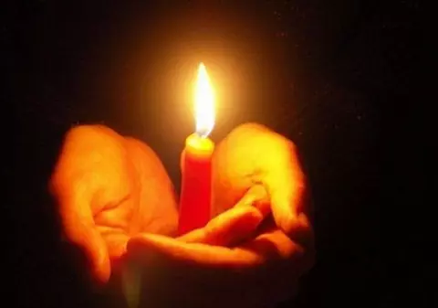TRAGEDIE ÎN TRIBUNE! UN SUPORTER A MURIT în timpul meciului Sassulo-AS Roma