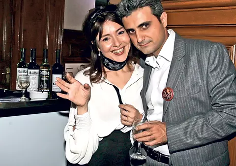 De necrezut! Oana Sârbu şi Robert Turcescu n-au locuit niciodată împreună!