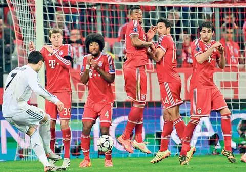 Bayern, kaputt! Bavarezii au suferit o înfrângere fără precedent în cupele europene pe teren propriu