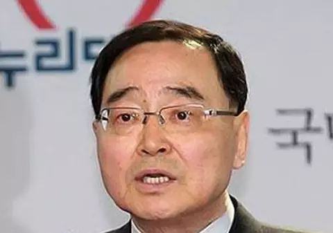 MĂSURI LA NIVEL ÎNALT! NAUFRAGIUL feribotului Sewol A DUS la DEMISIA PREMIERULUI sud-coreean