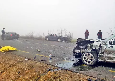 ACCIDENT GRAV în BRAŞOV! 11 persoane au ajuns la spital