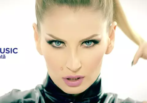 PREMIERĂ LIBERTATEA.RO | ANDREEA BĂNICĂ şi SHIFT lansează SUPER VIDEOCLIPUL piesei "RUPEM BOXELE"