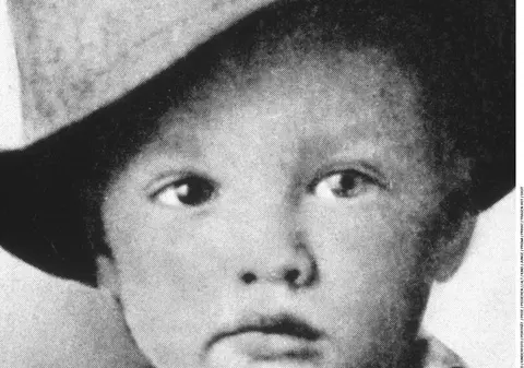 El a CREAT ISTERIE MONDIALĂ! FEMEILE LEŞINAU atunci CÂND el APĂREA pe SCENĂ! | FOTO