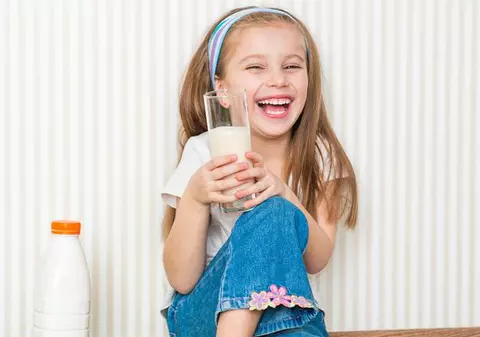 Faci lista cumpărăturilor de Paşte? Notează şi donaţia pentru un zâmbet de copil!