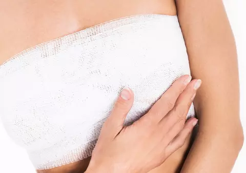 "REŢEAUA SILICOANELOR". CUM PROSTEAU doctorii CASA DE ASIGURĂRI