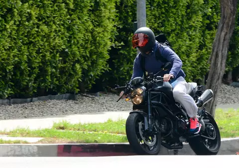 Beckham a iesit la plimbare cu "Bestia Neagră" | FOTO