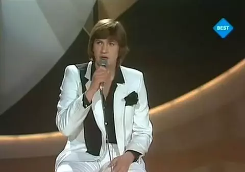 El a RUPT EUROVISIONUL! HIT-urile lui AU FĂCUT RAVAGII ÎN ROMÂNIA, la CERBUL de AUR! | FOTO/VIDEO