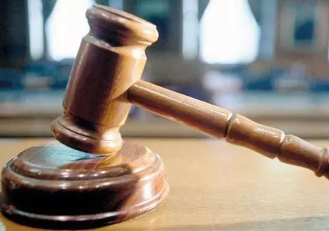 Pedepse reduse pentru şpăgarii de la Serviciul Permise de Conducere Argeş! Condamnările sunt definitive 