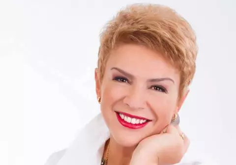 Teo Trandafir: "Da, VREAU să fiu SOŢIA TA" Cui i-a răspuns vedeta la CEREREA în CĂSĂTORIE