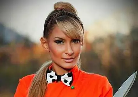 BLONDA de la "MASTERCHEF" FACE PRAF o EMISIUNE de la PRIMA TV! "Să clarific MIZERIA ce se numeşte CIREAŞA DE PE TORT!"