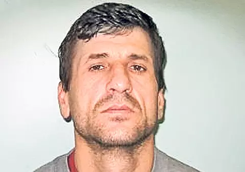 Român condamnat la închisoare după ce a spart 31 de case în Anglia