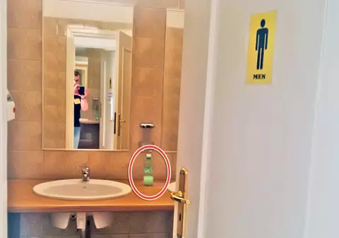 E JALE la buda deputaţilor! FOTO