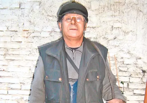 Veniţi de învăţaţi meserie! Ultimul COŞAR din Bistriţa nu se poate pensiona din cauză că nu are înlocuitor