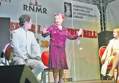 Rodica Popescu Bitănescu a strâns 7.000 de spectatori în cimitir