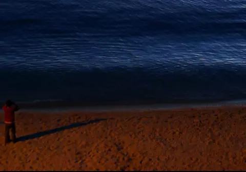 DESCOPERIRE MACABRĂ în a doua zi a minivacanţei de 1 MAI! CADAVRUL unei femei, găsit în MARE