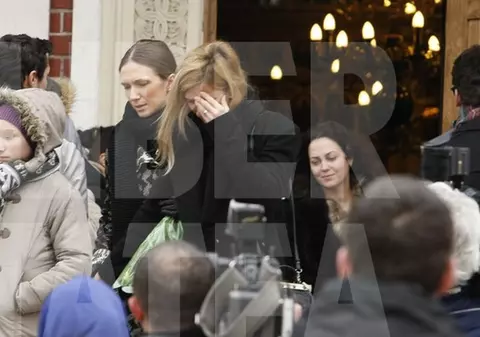 Dana Rogoz este în DOLIU! Tatăl vedetei a MURIT!