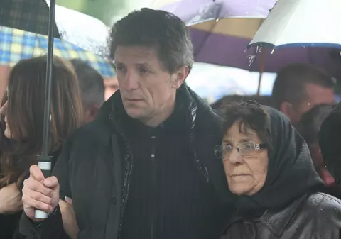 De ce se roagă Gică Popescu să iasă Victor Ponta președinte! 