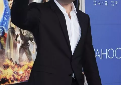 Cum arată Hugh Jackman după ce s-a operat a doua oară de cancer la nas