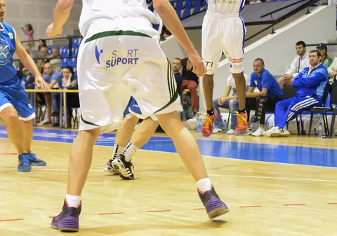 CSM Oradea produce surpriza și bate în primul meci la Ploiești