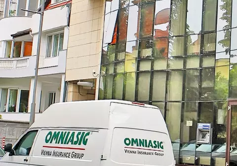 CRIZA DIN RCA. În fața anunțului ”unui posibil faliment” o altă firmă de asigurări, Omniasig, spune că are încredere că autoritățile vor aplica legea